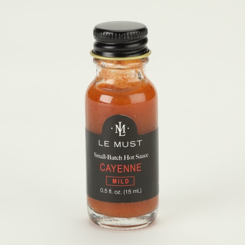 Le Must Cayenne Hot Sauce Mini Bottle, 0.5 oz